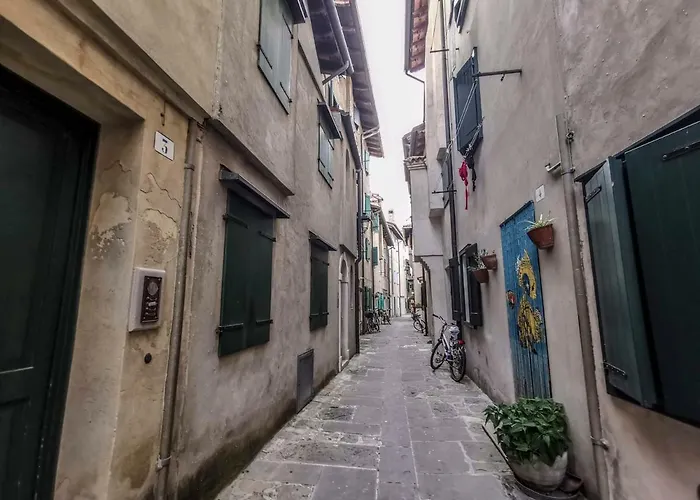 Calle Del Palazzo